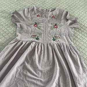 Women Size Small Light Purple Dress, embroidered, short sleeve. Never worn